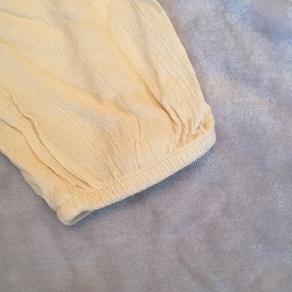 Pretty boho top with tassels - Picture 3 of 5